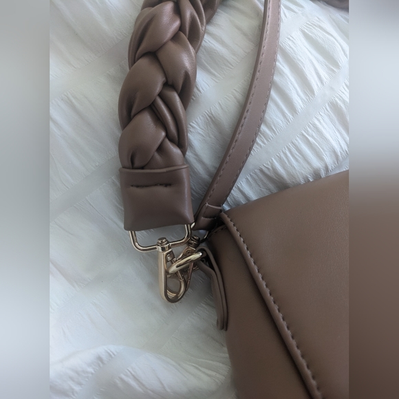 Braided strap bag - Picture 4 of 6